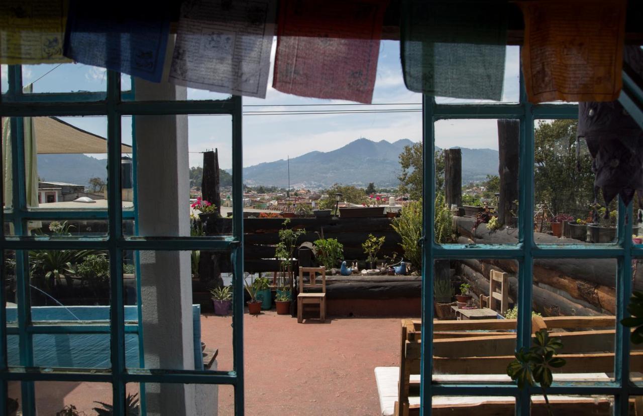 ホテルCasa Namaste San Cristóbal de Las Casas エクステリア 写真
