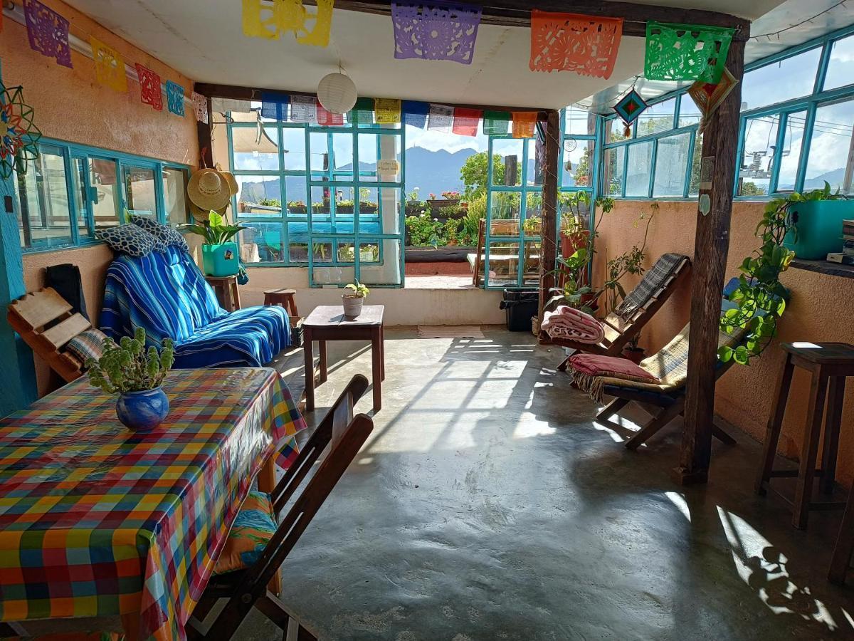 ホテルCasa Namaste San Cristóbal de Las Casas エクステリア 写真